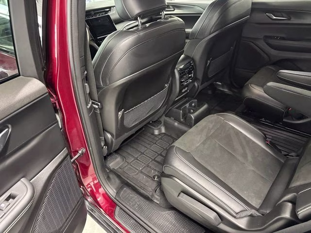 2023 Velvet Red Pearlcoat Jeep Grand Cherokee L Altitude 4X4 SUV