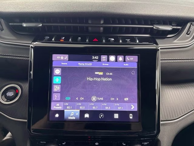 2023 Velvet Red Pearlcoat Jeep Grand Cherokee L Altitude 4X4 SUV