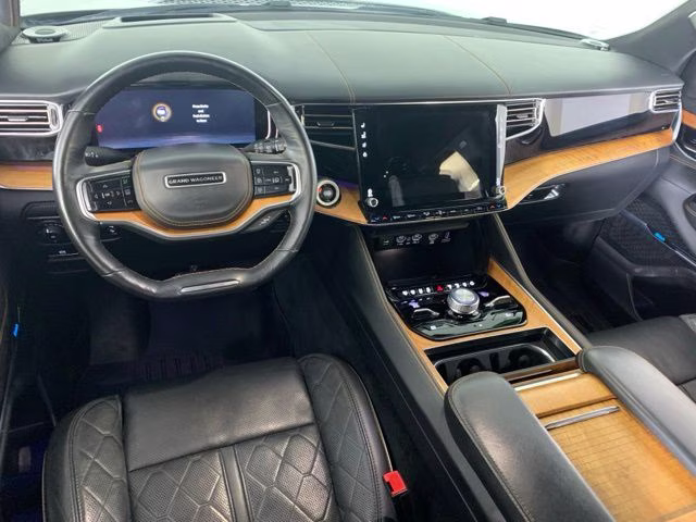 2022 Diamond Black Crystal Pearlcoat Jeep Grand Wagoneer Series III 4X4 SUV