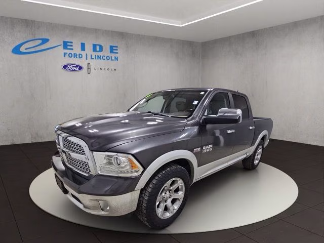 2014 Granite Crystal Metallic Clearcoat Ram 1500 Laramie 4X4 Truck