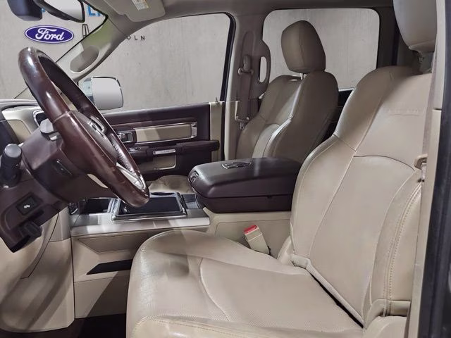 2014 Granite Crystal Metallic Clearcoat Ram 1500 Laramie 4X4 Truck