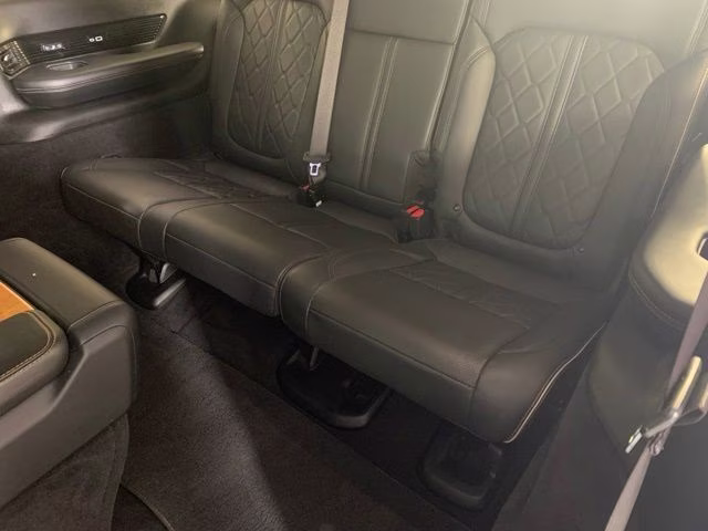 2022 Diamond Black Crystal Pearlcoat Jeep Grand Wagoneer Series III 4X4 SUV