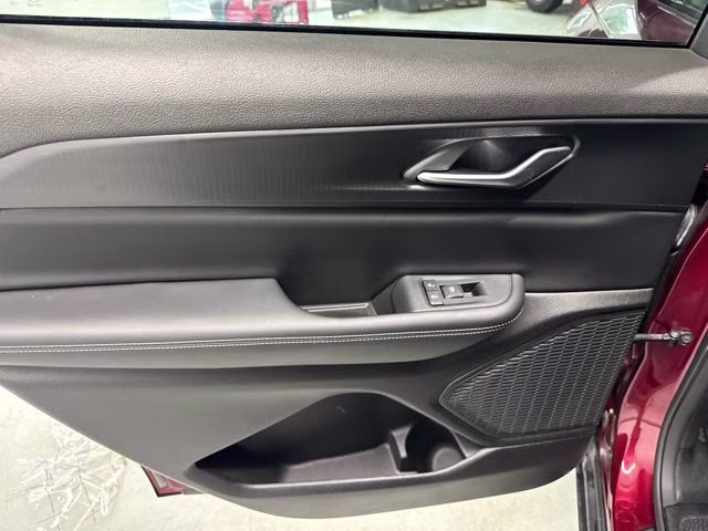 2023 Velvet Red Pearlcoat Jeep Grand Cherokee L Altitude 4X4 SUV