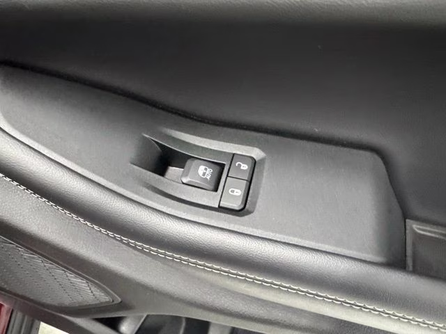 2023 Velvet Red Pearlcoat Jeep Grand Cherokee L Altitude 4X4 SUV