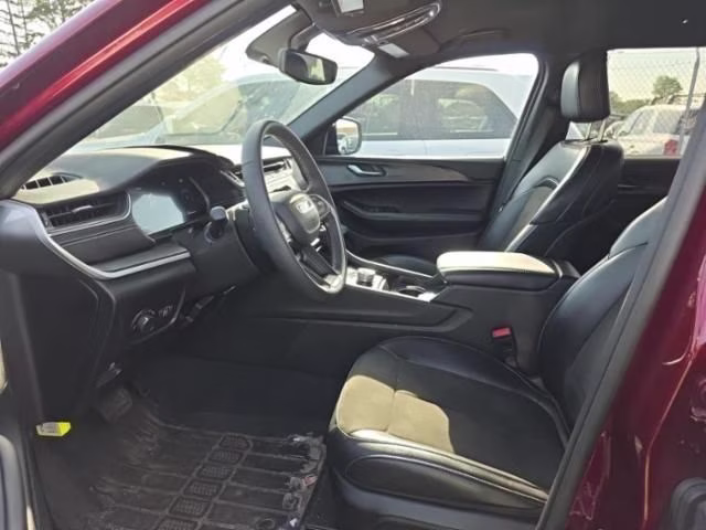 2023 Velvet Red Pearlcoat Jeep Grand Cherokee L Altitude 4X4 SUV