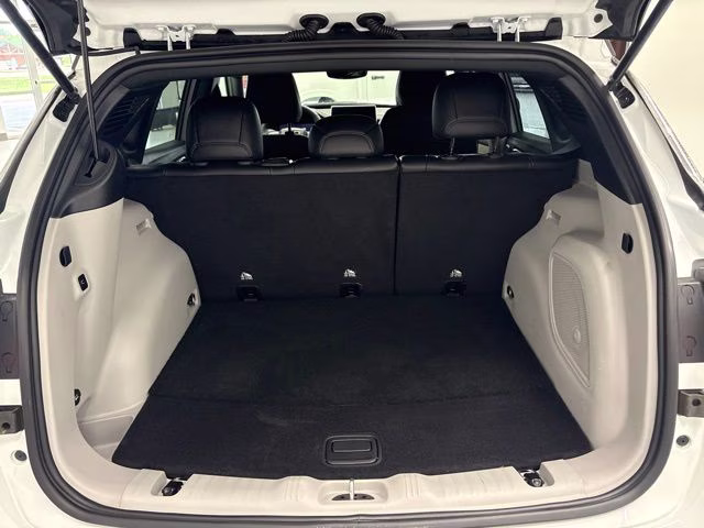 2023 Bright White Clearcoat Jeep Compass Limited 4X4 SUV