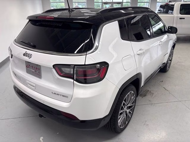 2023 Bright White Clearcoat Jeep Compass Limited 4X4 SUV