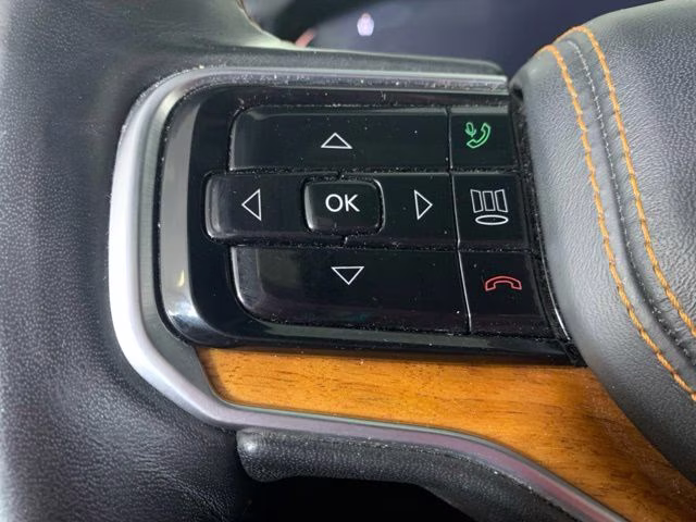 2022 Diamond Black Crystal Pearlcoat Jeep Grand Wagoneer Series III 4X4 SUV