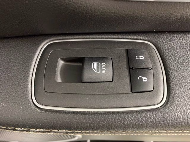 2023 Bright White Clearcoat Ram 1500 Laramie 4X4 Truck