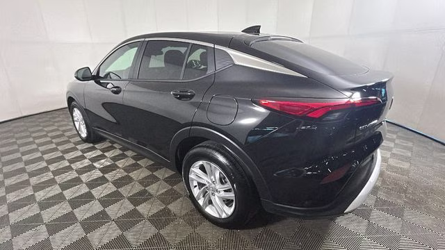 2026 Ebony Twilight Metallic Buick Envista Preferred FWD SUV