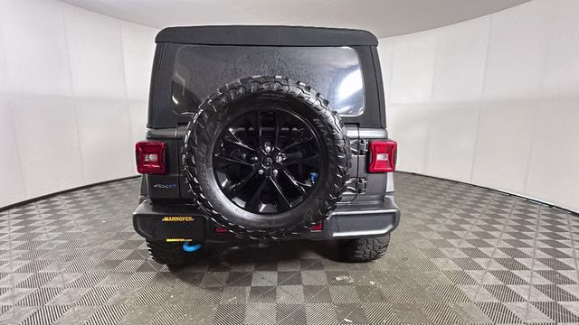 2023 Granite Crystal Metallic Clearcoat Jeep Wrangler Sahara 4xe 4X4 SUV