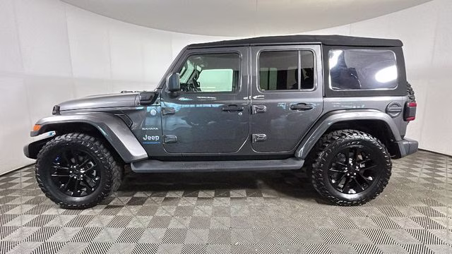 2023 Granite Crystal Metallic Clearcoat Jeep Wrangler Sahara 4xe 4X4 SUV