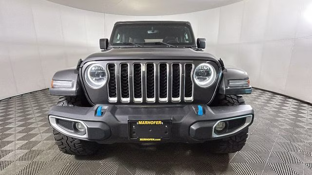 2023 Granite Crystal Metallic Clearcoat Jeep Wrangler Sahara 4xe 4X4 SUV