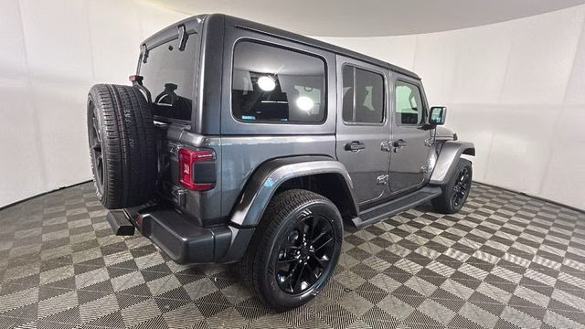 2023 Granite Crystal Metallic Clearcoat Jeep Wrangler Sahara 4xe 4X4 SUV