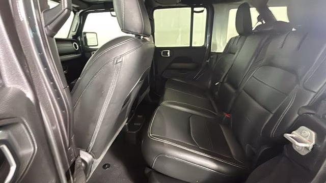 2023 Granite Crystal Metallic Clearcoat Jeep Wrangler Sahara 4xe 4X4 SUV