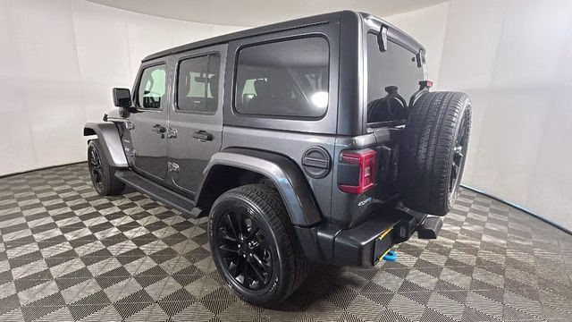 2023 Granite Crystal Metallic Clearcoat Jeep Wrangler Sahara 4xe 4X4 SUV
