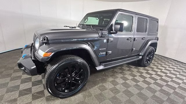 2023 Granite Crystal Metallic Clearcoat Jeep Wrangler Sahara 4xe 4X4 SUV