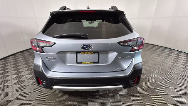 2020 Ice Silver Metallic Subaru Outback Limited AWD SUV