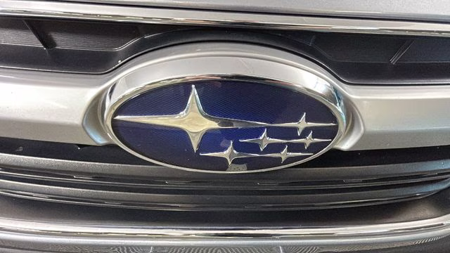 2020 Ice Silver Metallic Subaru Outback Limited AWD SUV