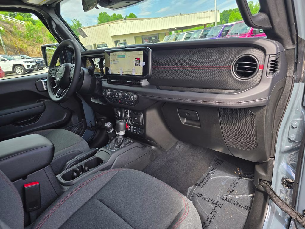 2026 Anvil Clear Coat Jeep Wrangler Rubicon 4X4 SUV