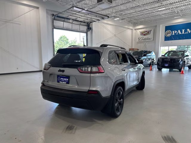 2021 Billet Silver Metallic Clearcoat Jeep Cherokee Latitude Plus FWD SUV