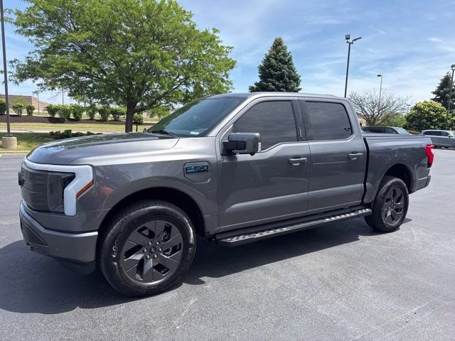 2025 Gray Metallic Ford F-150 Lightning Lariat AWD Truck