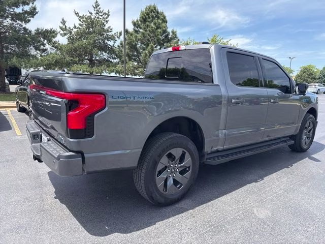 2025 Gray Metallic Ford F-150 Lightning Lariat AWD Truck
