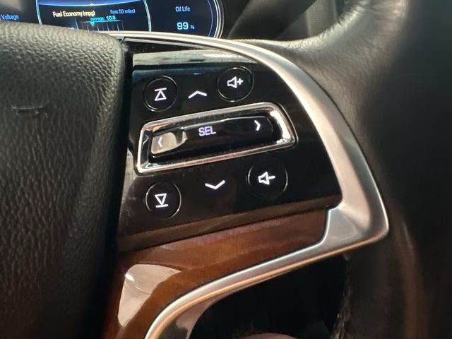 2019 Crystal White Tricoat Cadillac Escalade Luxury 4X4 SUV