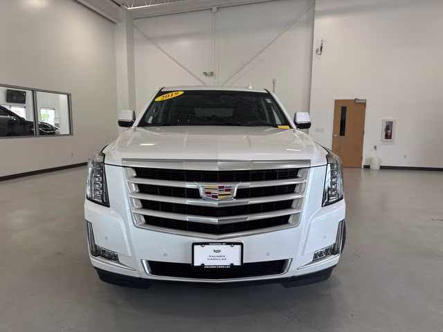 2019 Crystal White Tricoat Cadillac Escalade Luxury 4X4 SUV
