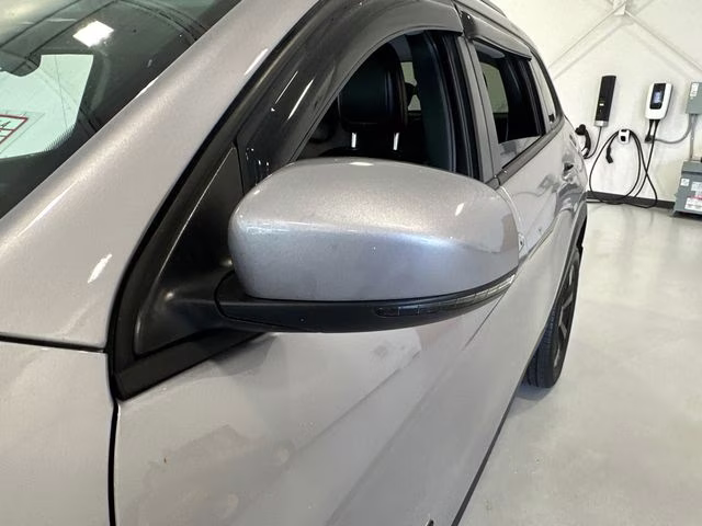 2021 Billet Silver Metallic Clearcoat Jeep Cherokee Latitude Plus FWD SUV