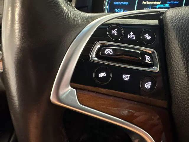 2019 Crystal White Tricoat Cadillac Escalade Luxury 4X4 SUV
