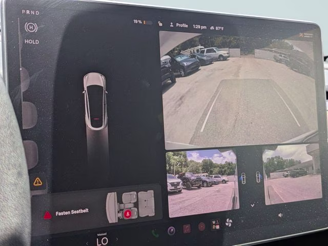 2022 White Tesla Model Y Performance AWD SUV