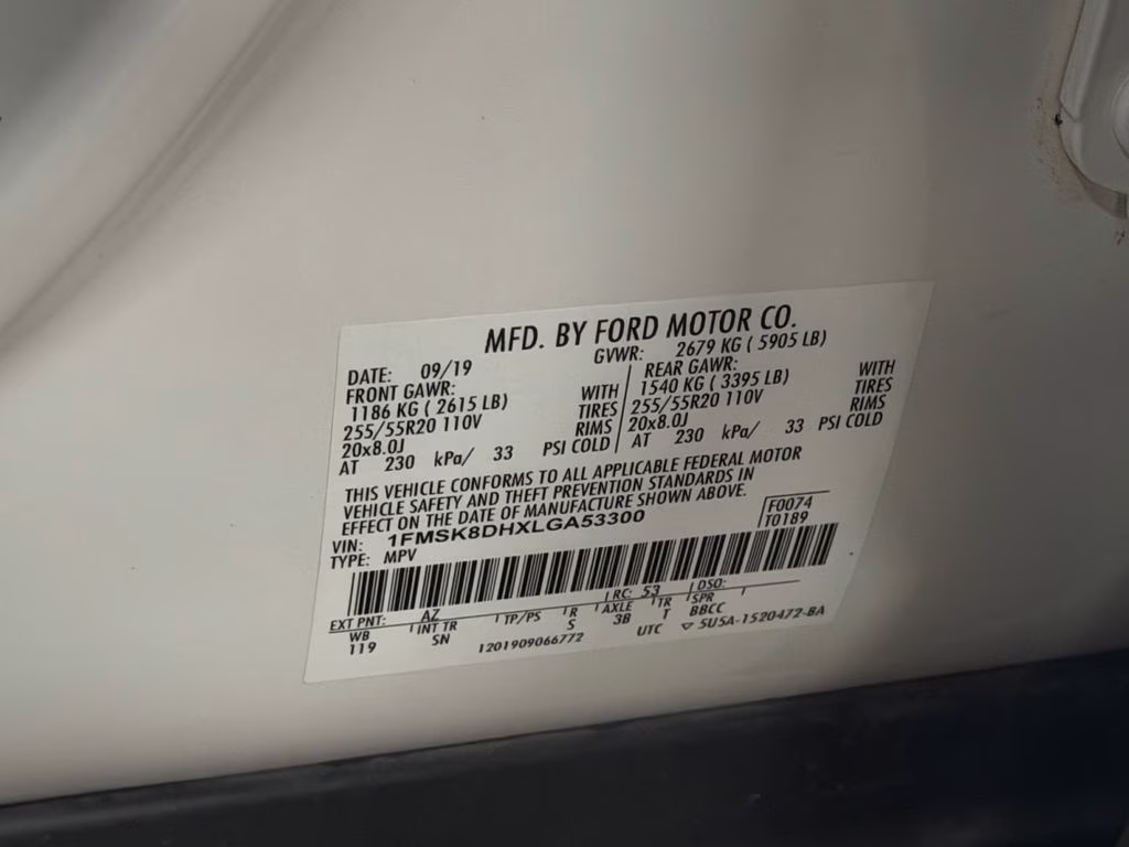 2020 White Metallic Ford Explorer XLT 4X4 SUV