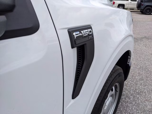 2026 Oxford White Ford F-150 XL RWD Truck