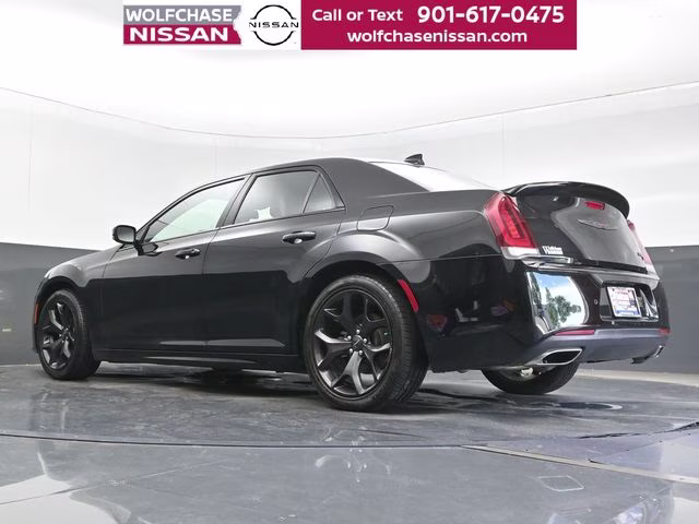 2021 Gloss Black Chrysler 300 S RWD Sedan