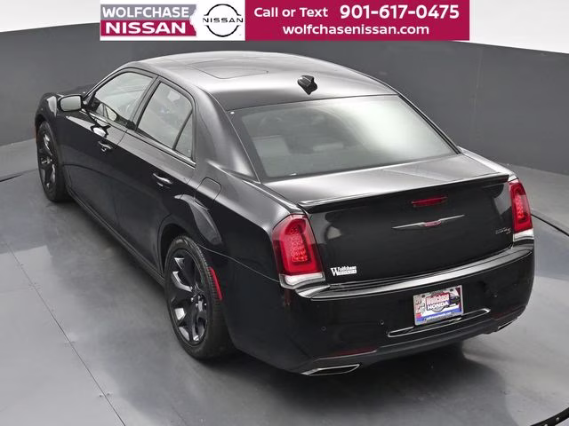 2021 Gloss Black Chrysler 300 S RWD Sedan