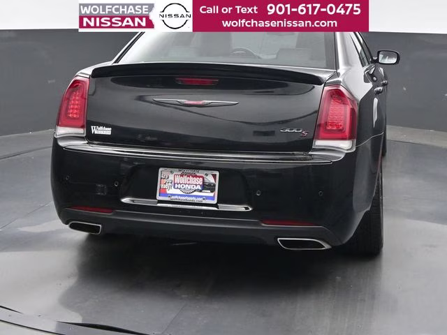 2021 Gloss Black Chrysler 300 S RWD Sedan