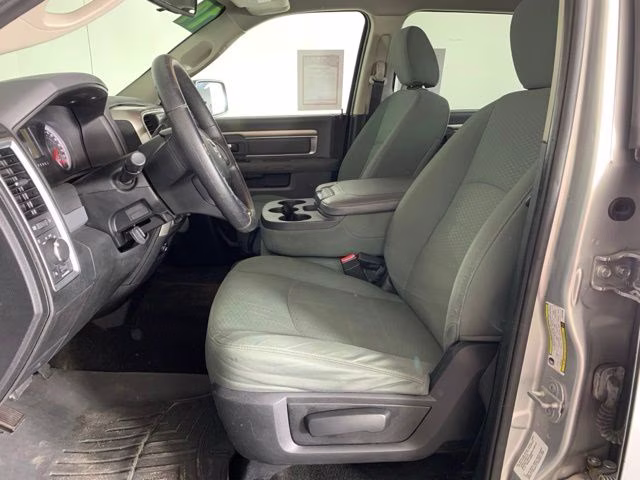 2014 Bright Silver Metallic Clearcoat Ram 2500 SLT 4X4 Truck