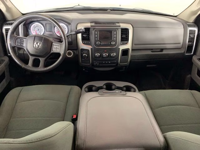 2014 Bright Silver Metallic Clearcoat Ram 2500 SLT 4X4 Truck
