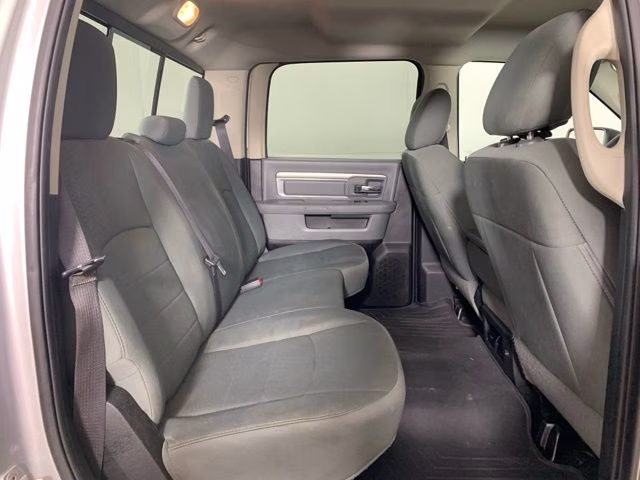 2014 Bright Silver Metallic Clearcoat Ram 2500 SLT 4X4 Truck
