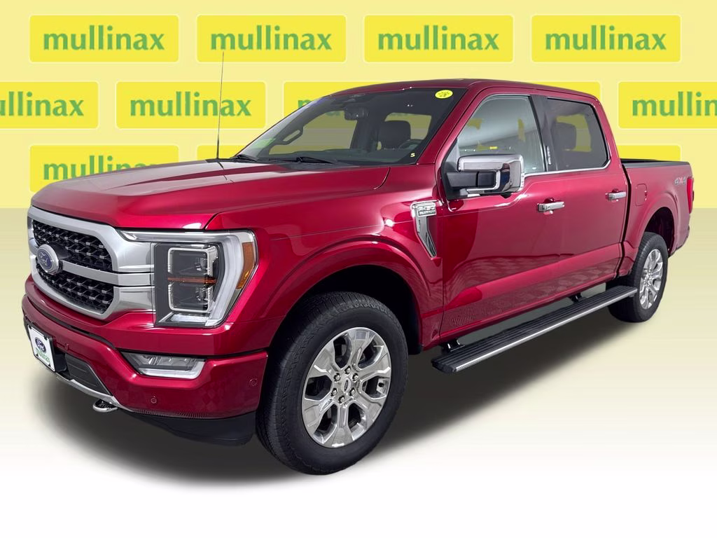 2022 Rapid Red Metallic Tinted Clearcoat Ford F-150 Platinum 4X4 Truck
