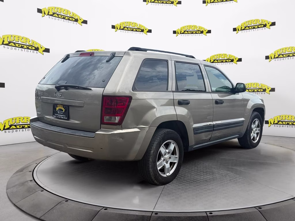 2006 Light Khaki Metallic Jeep Grand Cherokee Laredo RWD SUV