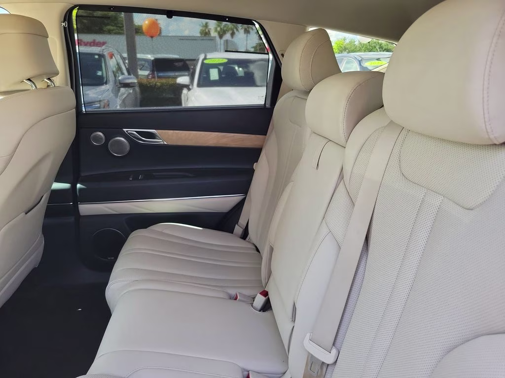 2021 Gold Coast Silver Genesis GV80 2.5T Advanced RWD SUV