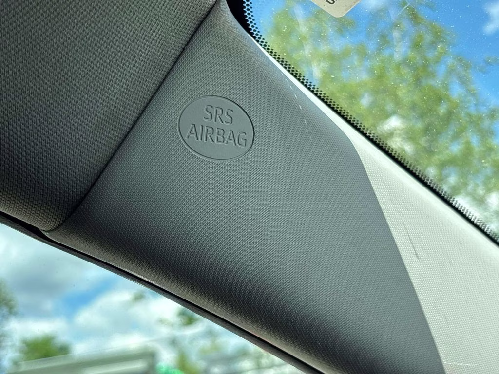2021 Super White Toyota RAV4 LE AWD SUV