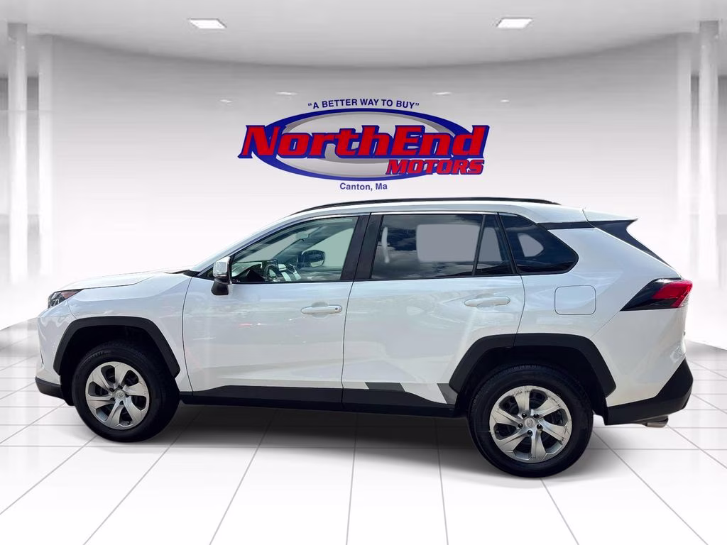 2021 Super White Toyota RAV4 LE AWD SUV