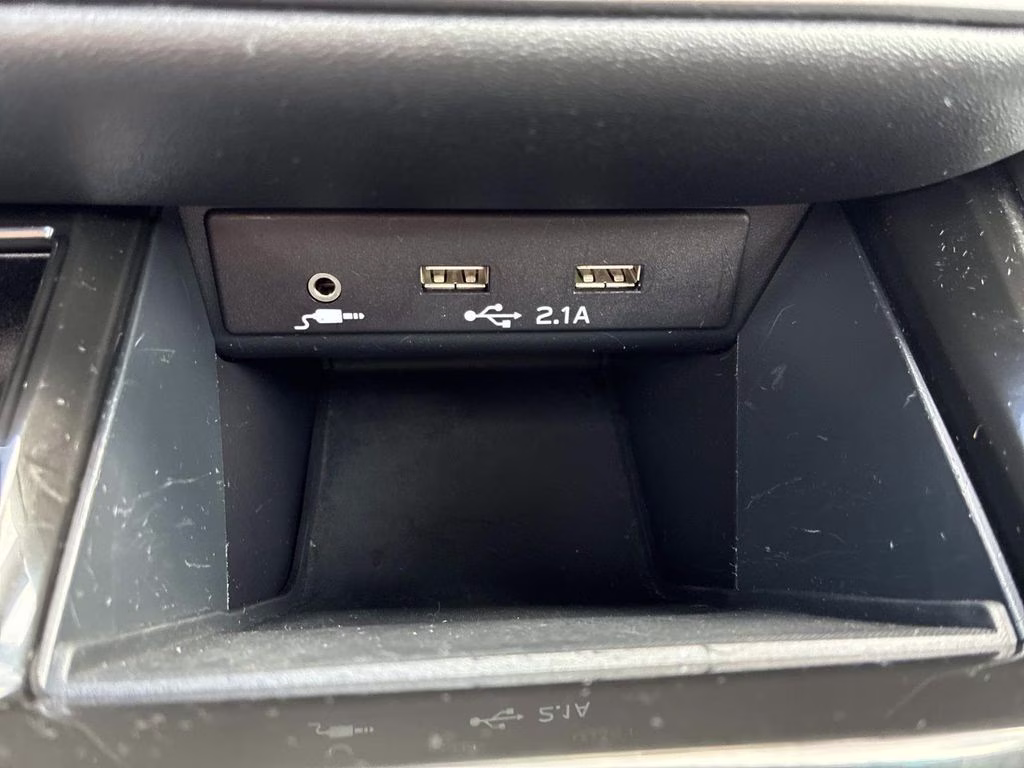 2022 Magnetite Gray Metallic Subaru Outback Limited AWD SUV