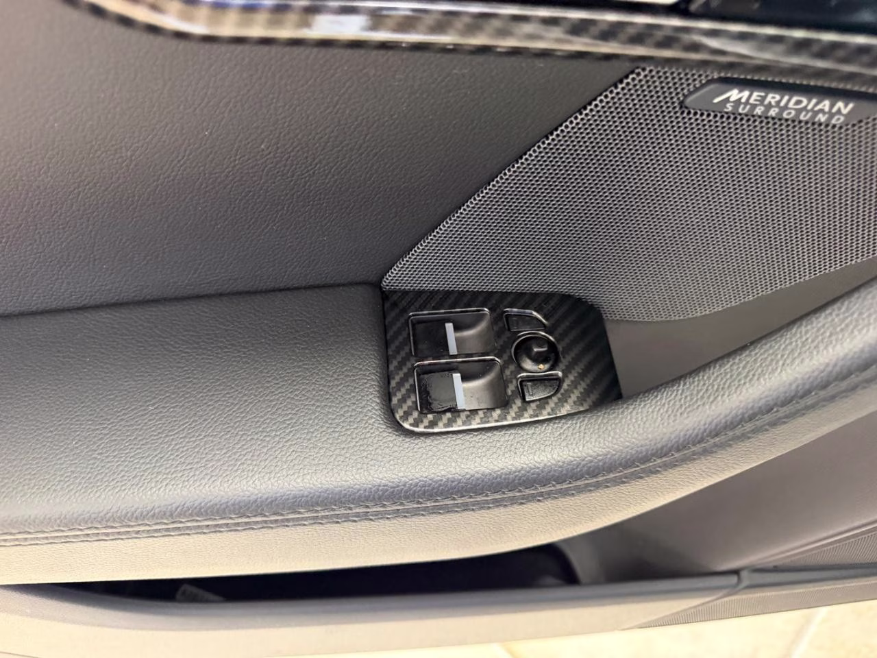 2015 Rhodium Silver Metallic Jaguar F-TYPE S RWD Coupe