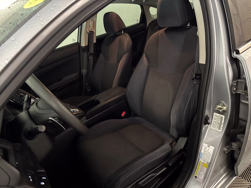 2019 Silver Honda Insight LX FWD Sedan