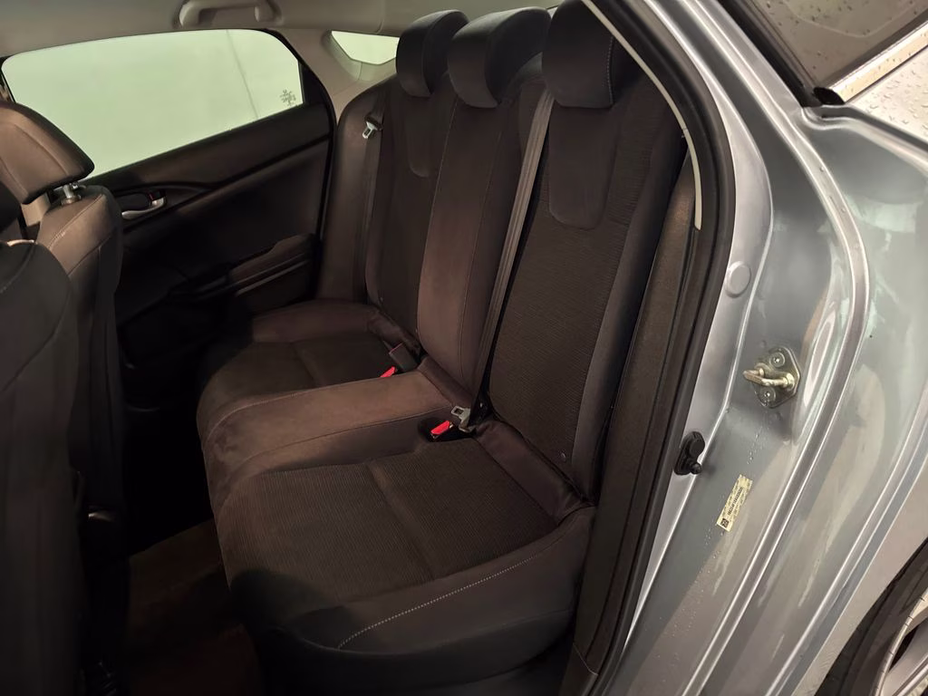 2019 Silver Honda Insight LX FWD Sedan