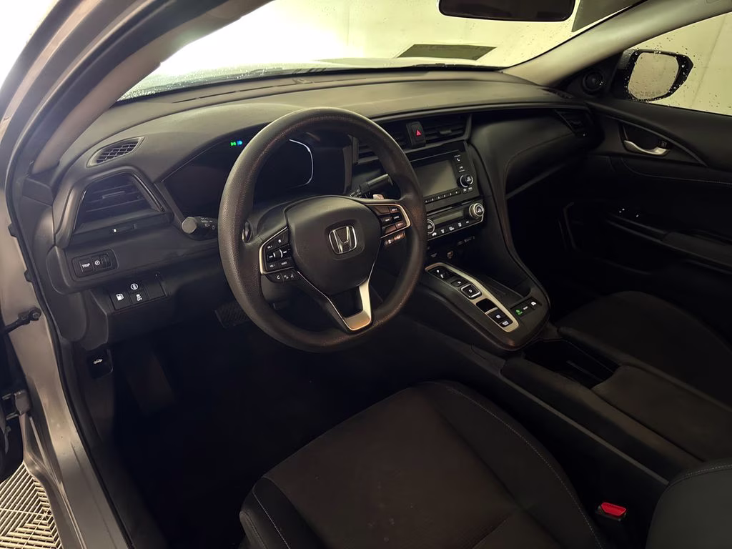 2019 Silver Honda Insight LX FWD Sedan